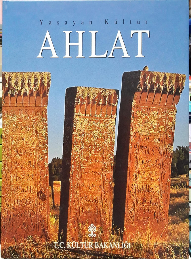 YAŞAYAN KÜLTÜR AHLAT